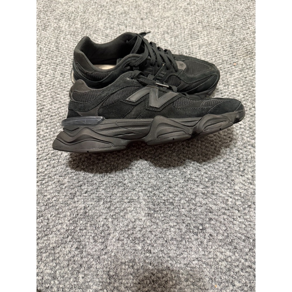 New Balance 9060 Triple Black/Phantom Sneakers U9060BPM Size 10 - Picture 6 of 9